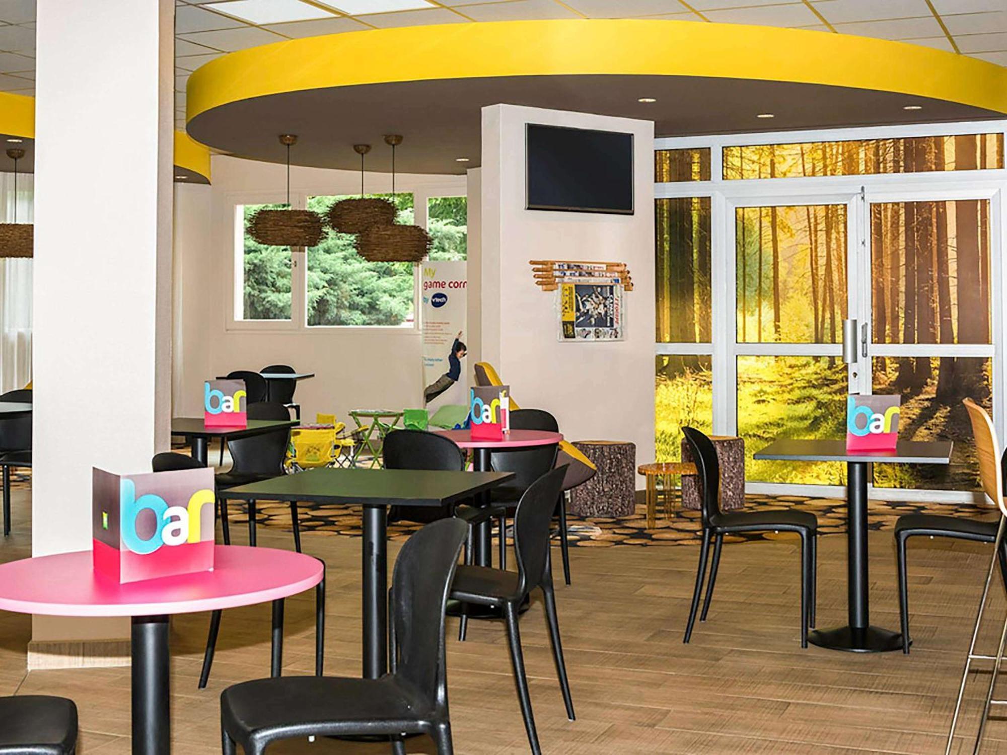Отель Ibis Styles Dax Centre Экстерьер фото