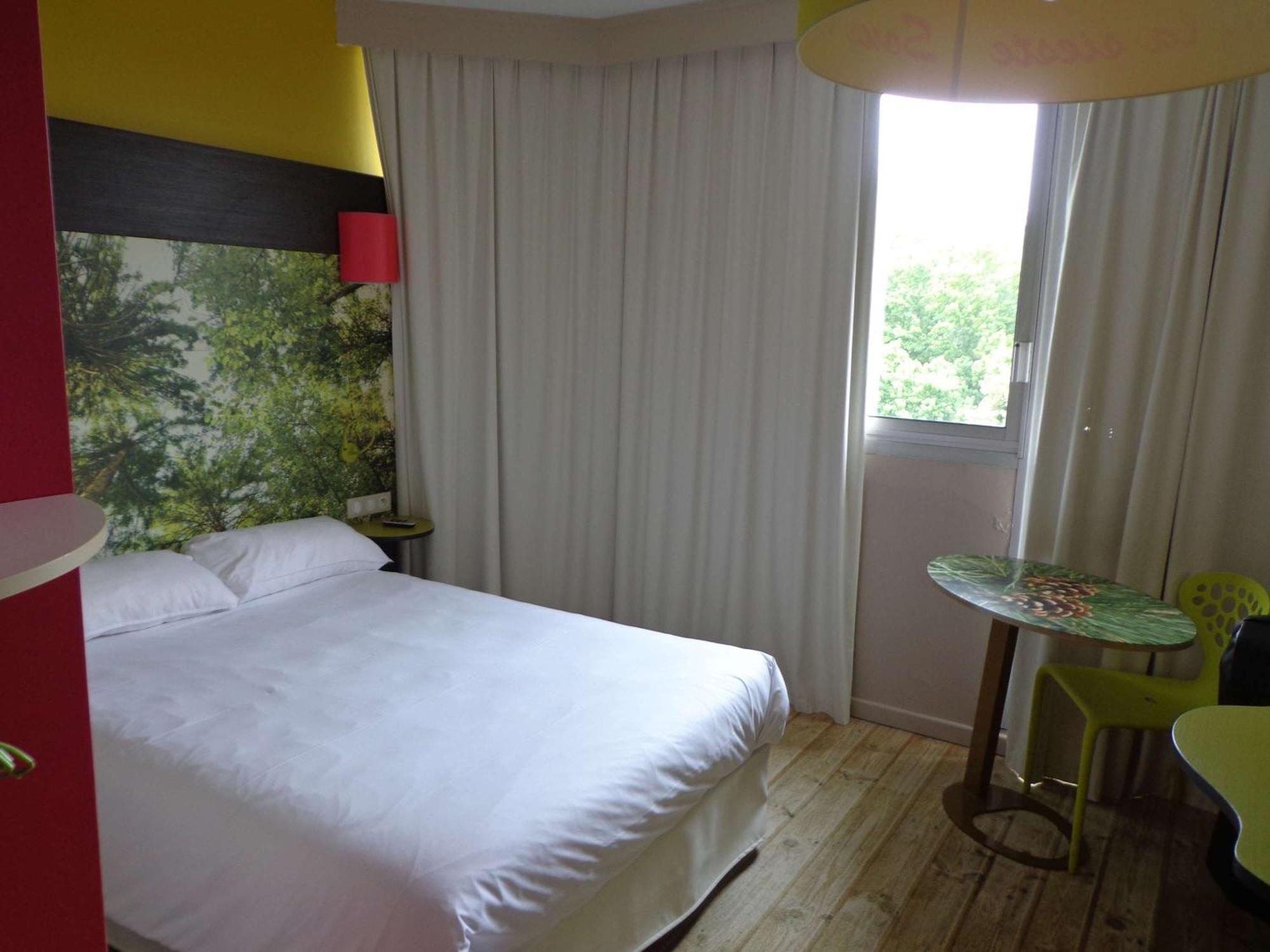 Отель Ibis Styles Dax Centre Экстерьер фото