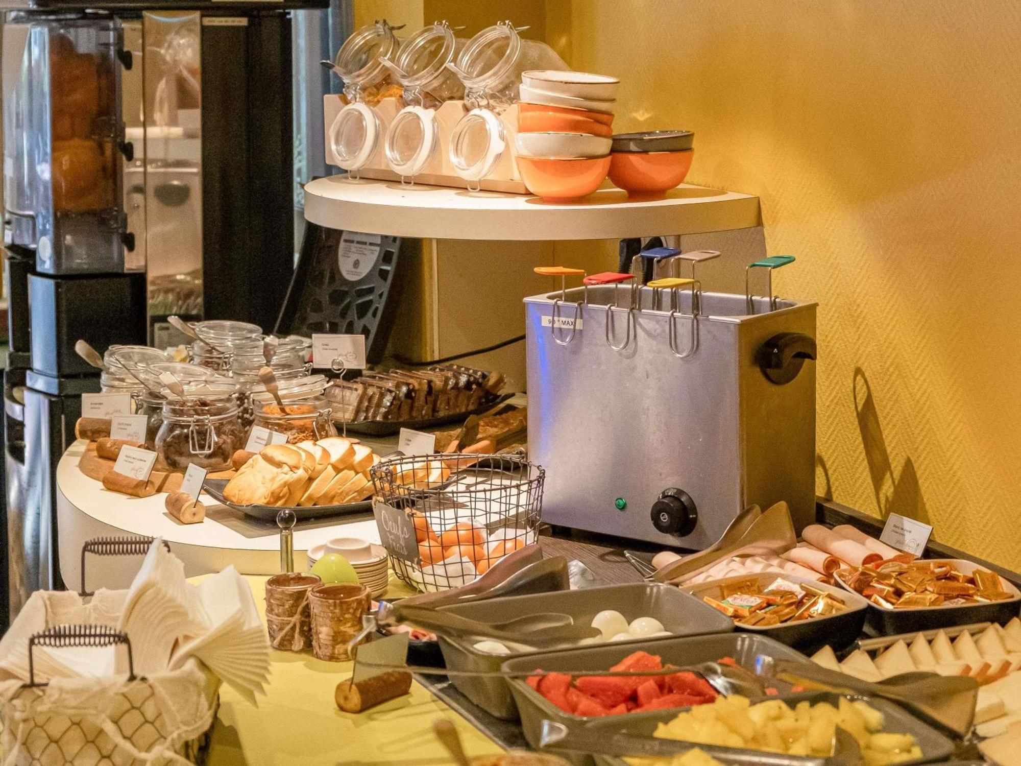 Отель Ibis Styles Dax Centre Экстерьер фото